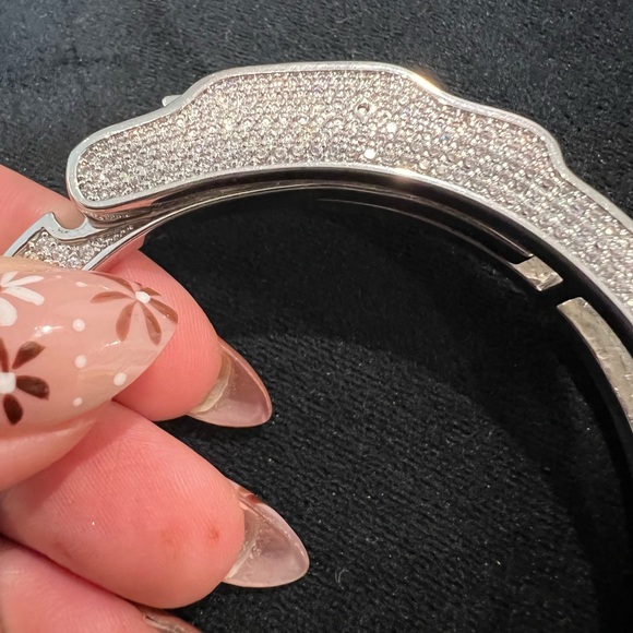 Sterling silver dipped stainless steak Swarovski Crystal GLD Shop Bracelet. - Picture 5 of 8